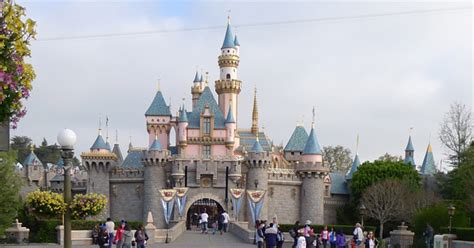 The Science Behind the Magic: How Disneyland's Rides Work